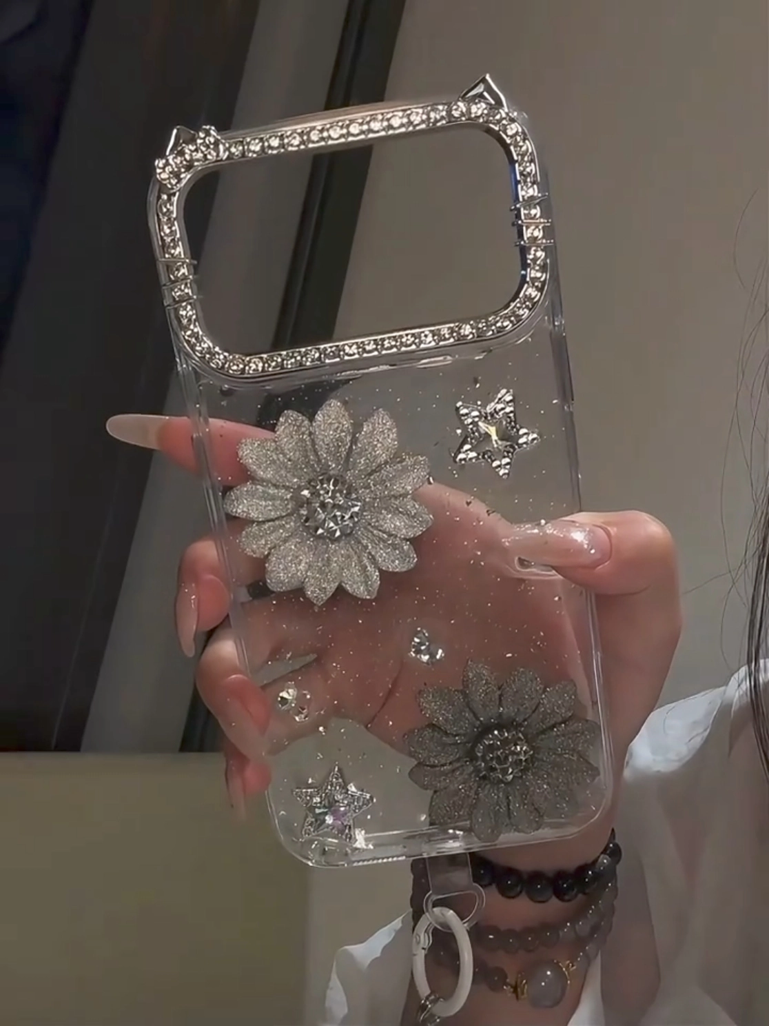 img com 202604131814571110 img com 202604131814571110